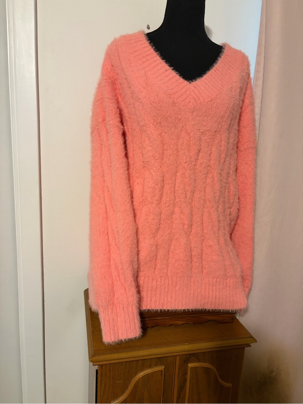 Lucky Brand Coral Pink Fuzzy V-Neck Cable Knit Sweater